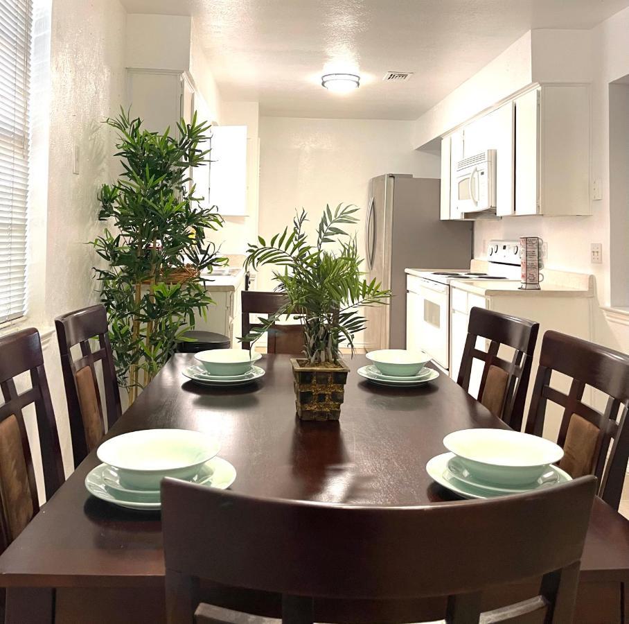 Downtown In Plano Apartment Exterior foto